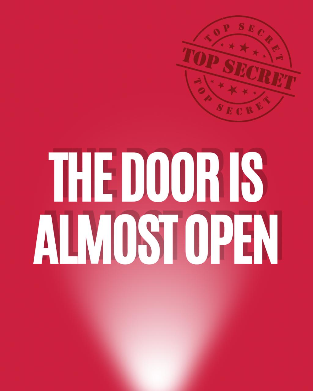 THE DOOR IS ALMOST OPEN | LEÓN | 26 OCT